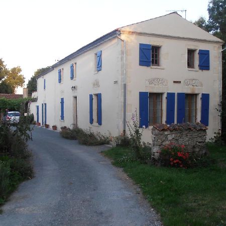 La Platiere Bed & Breakfast Yves Bagian luar foto